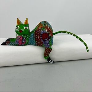 Cat "Alebrije" Hand Carved and Painted by Oscar Carrillo